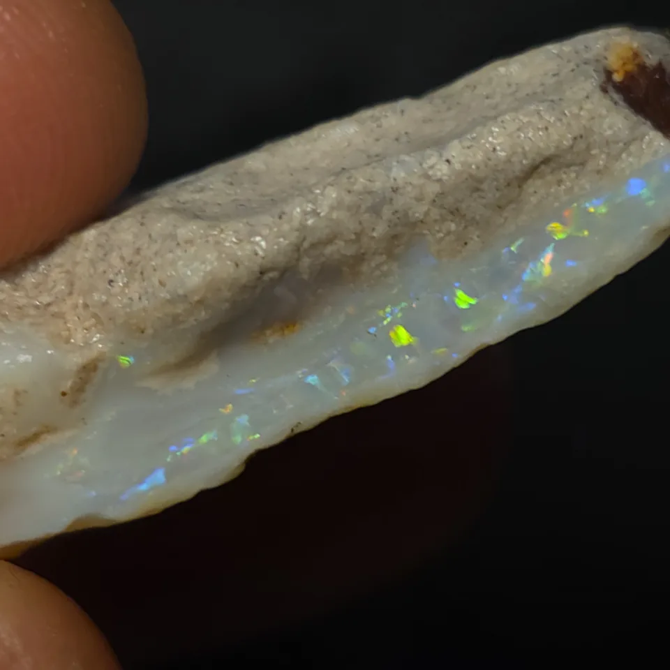 33.8 Carats Coober Pedy Opal Rough  - 4