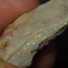 33.8 Carats Coober Pedy Opal Rough  - 8