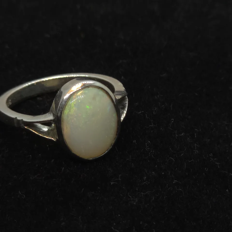 Coober Pedy Opal Ring