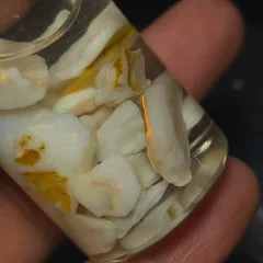75 Carats Coober Pedy Opal Rough  - 5