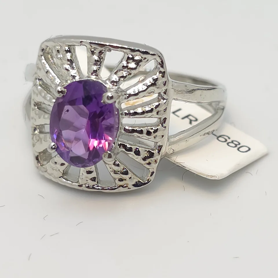 Amethyst sterling Silver ring  - 6