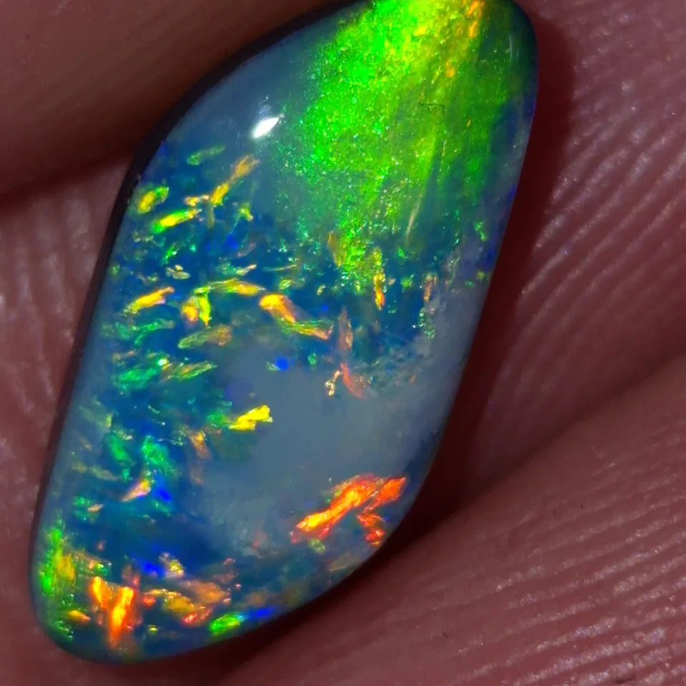 Lightning Ridge Opal Doublet Stone. - 2