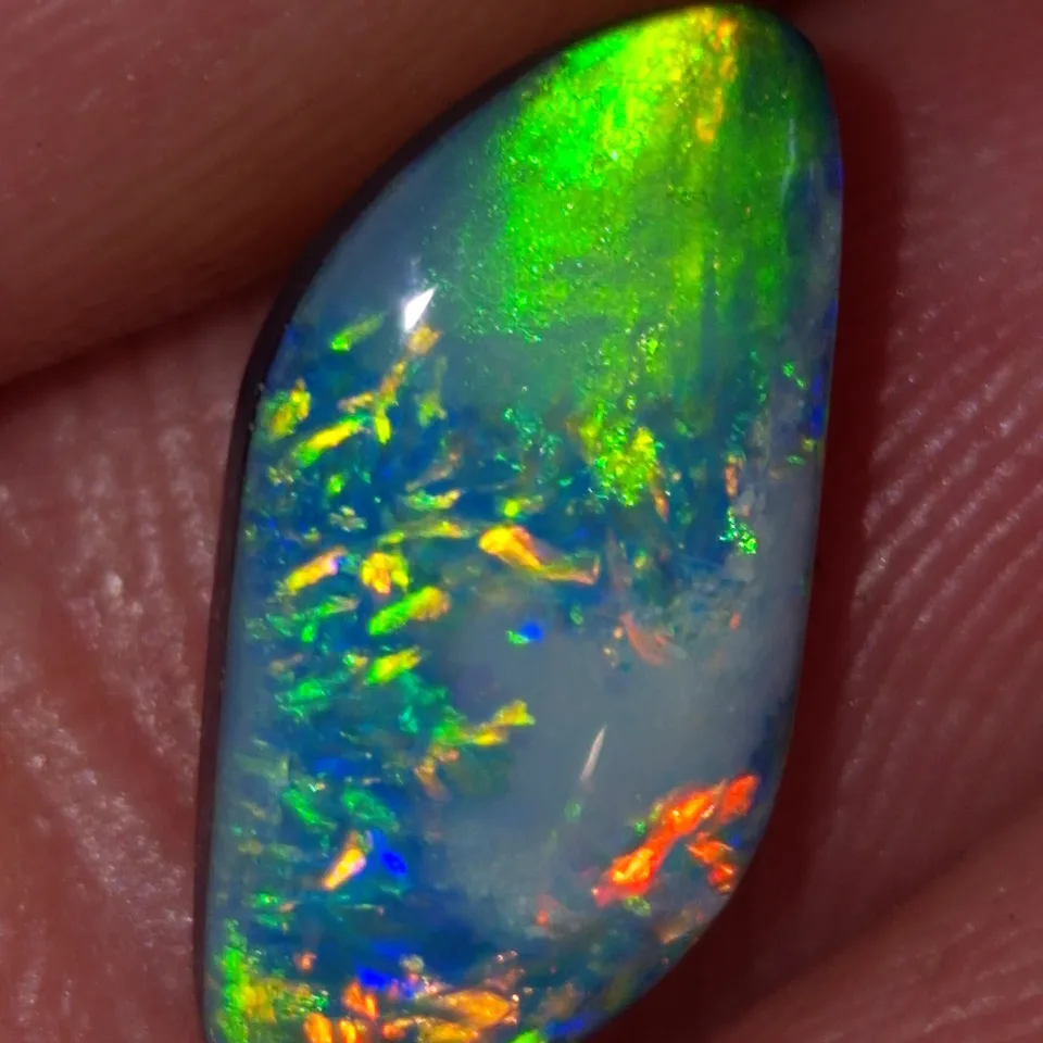 Lightning Ridge Opal Doublet Stone. - 3