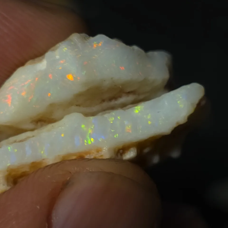 36.8 Carats Coober Pedy Opal Rough 