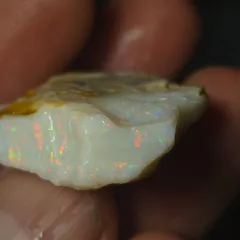 61 Carats Coober Pedy Opal Rough  - 4