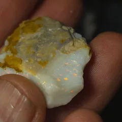 61 Carats Coober Pedy Opal Rough  - 7