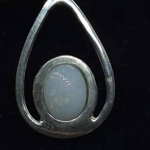 Coober Pedy Opal Pendant
