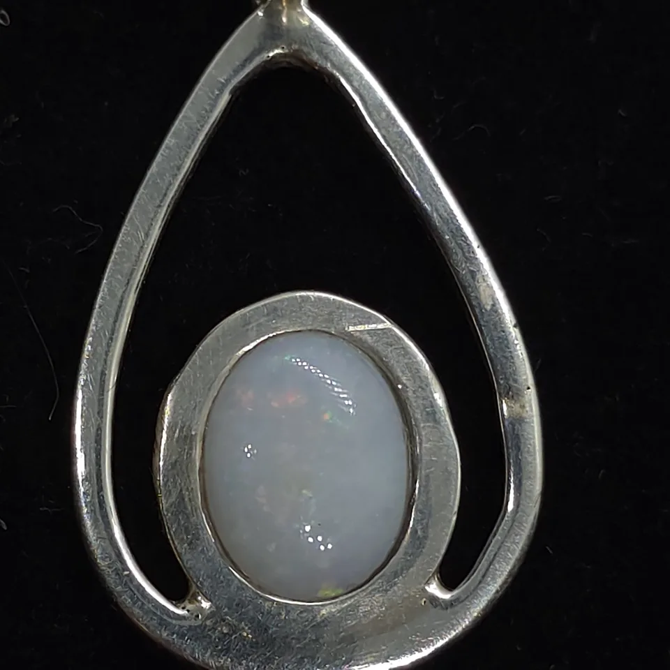 Coober Pedy Opal Pendant - 3