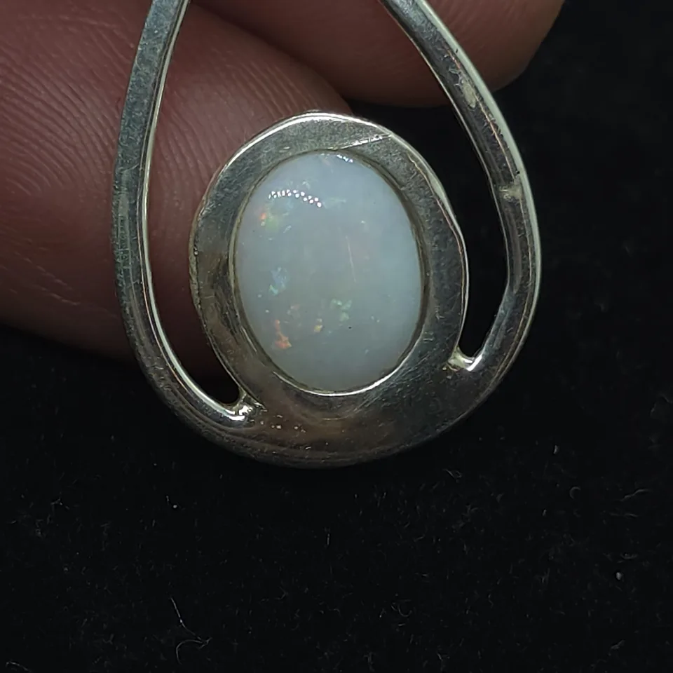 Coober Pedy Opal Pendant - 6