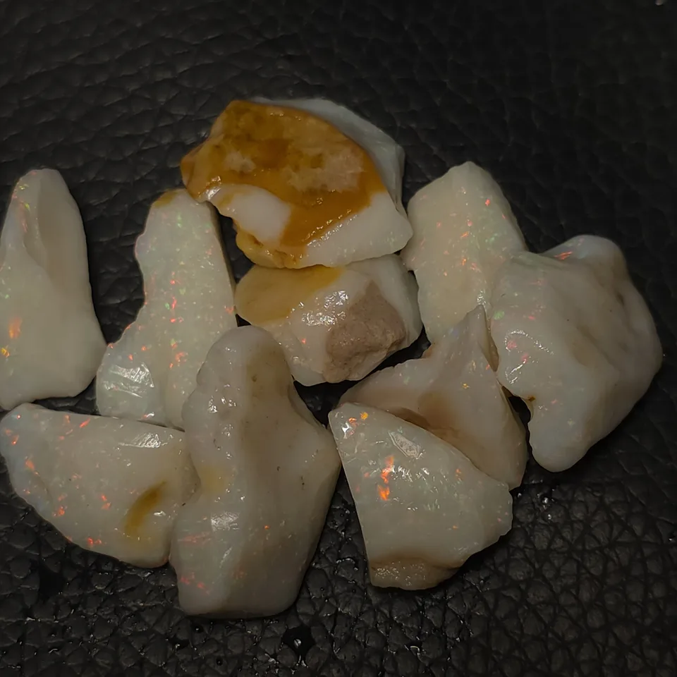75 Carats-Coober Pedy Opal Rough - 2