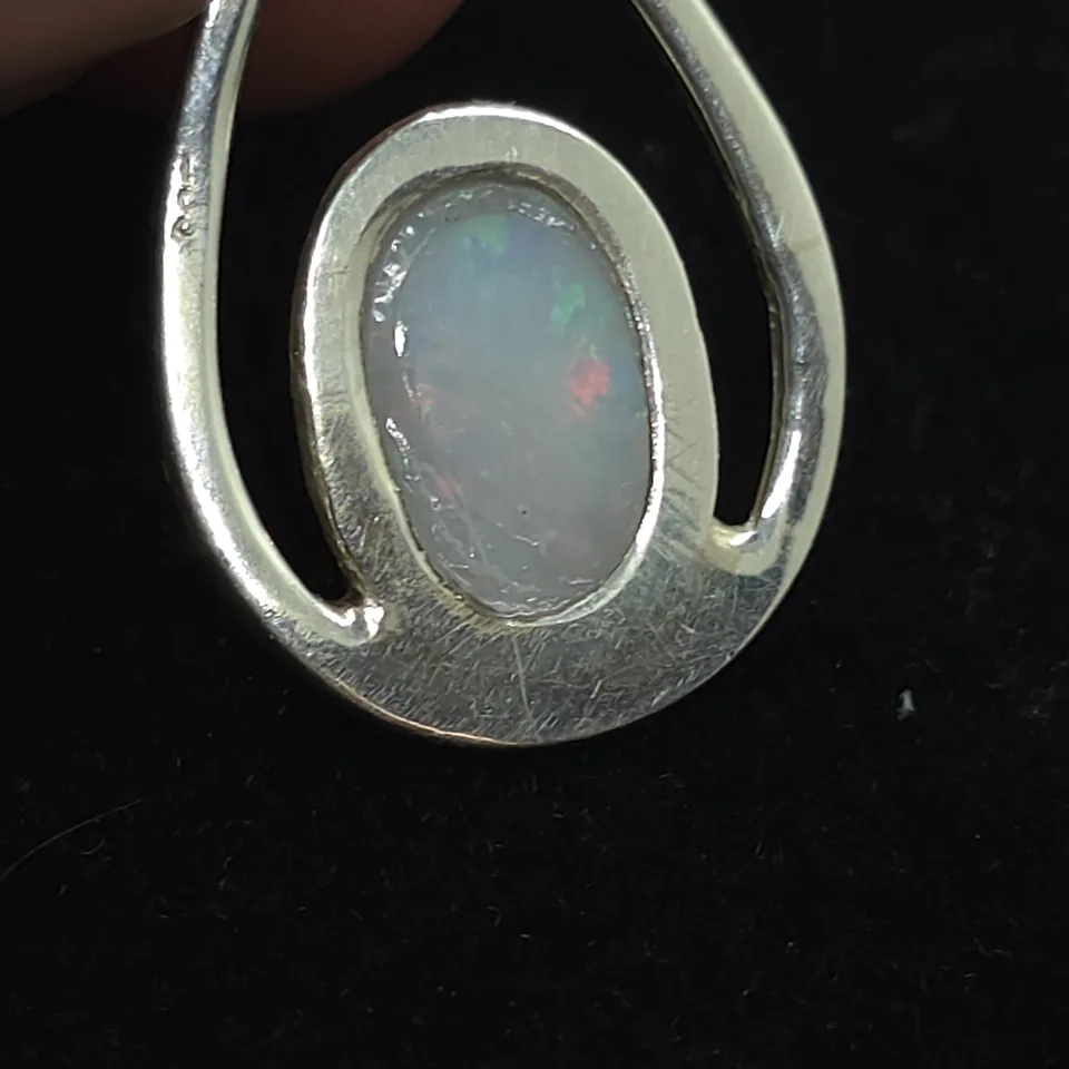 Coober Pedy Opal Pendant  - 3