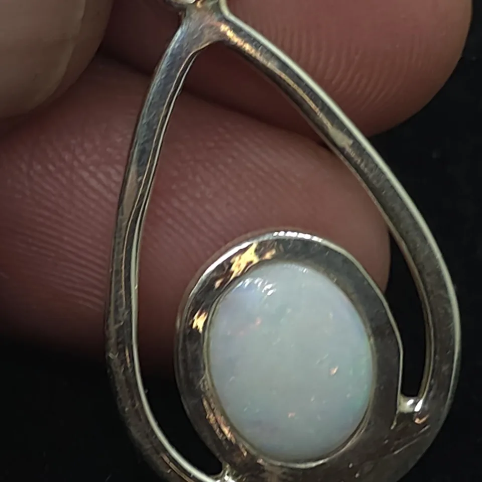 Coober Pedy Opal Pendant - 3