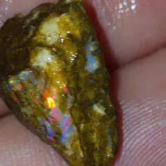 Tops Red multicolour Boulder from Opalton.   - 4
