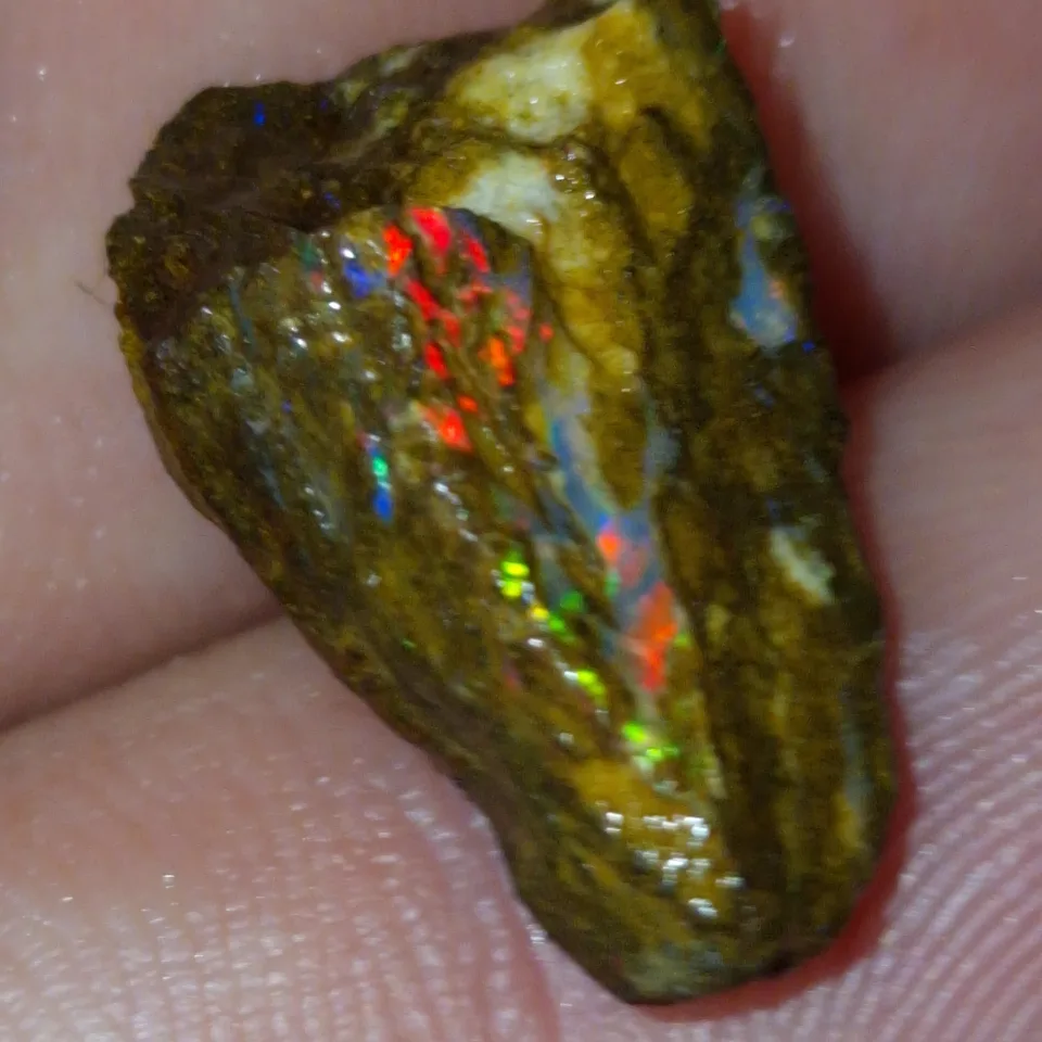 Tops Red multicolour Boulder from Opalton.   - 5