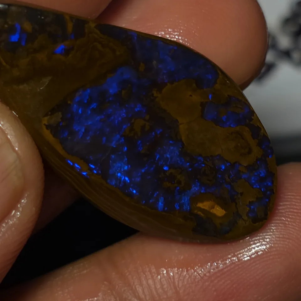 Australian Boulder Opal Rub  - 8