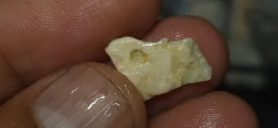 No Reserve-Coober Pedy Opal Rough stone 