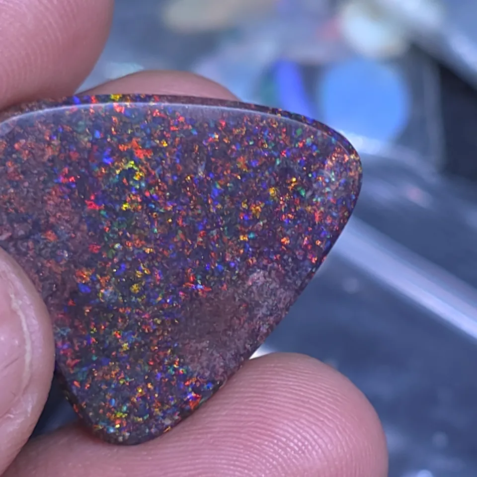 20 Carats Andamooka matrix opal stone - 4