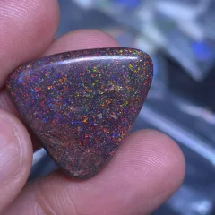 20 Carats Andamooka matrix opal stone - 8