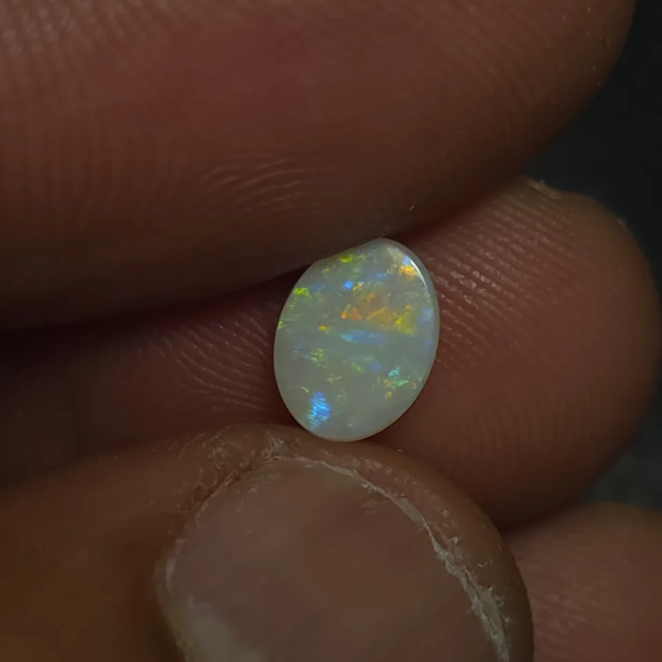 Coober Pedy unset Opal  - 2