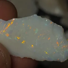 10.9 Carats Coober Pedy Opal Rough  - 8