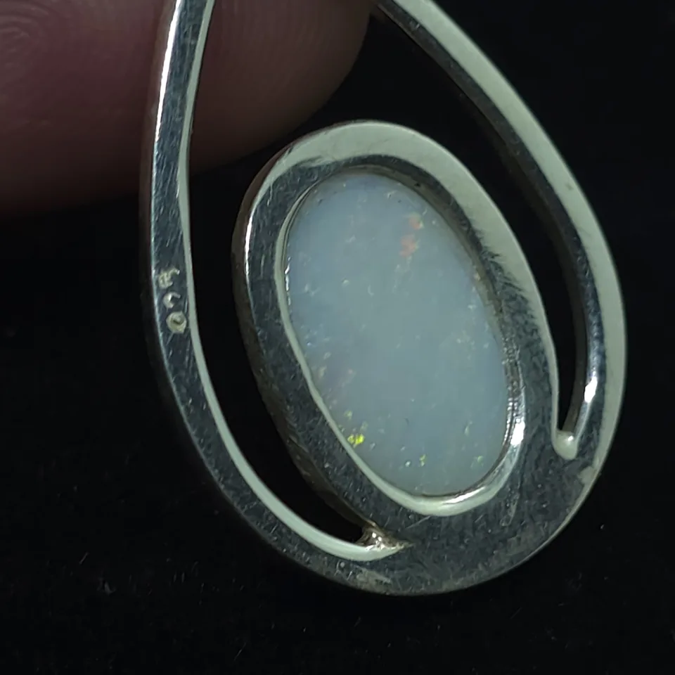 Coober Pedy Opal Pendant 