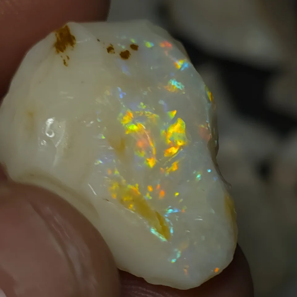 24.5 Carats Coober Pedy Rough Opal