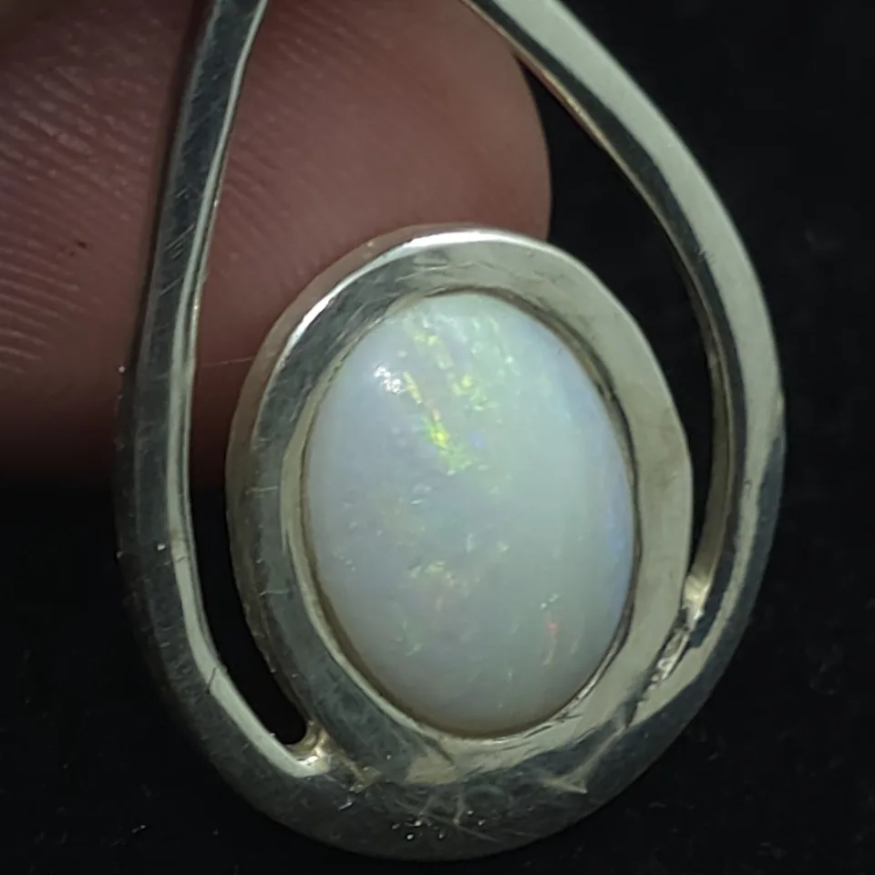 Coober Pedy Opal Pendant