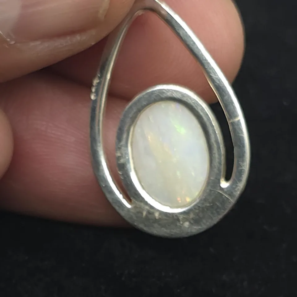 Coober Pedy Opal Pendant - 3