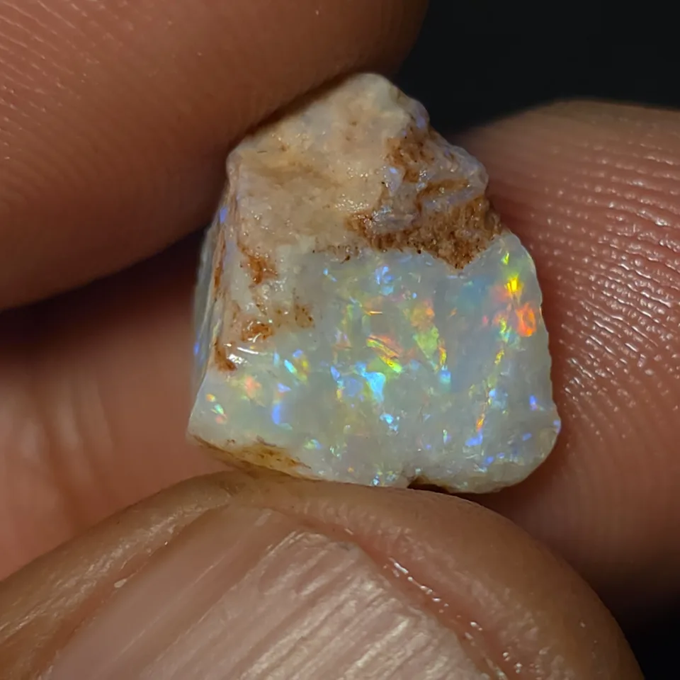Coober Pedy rough opal - 9
