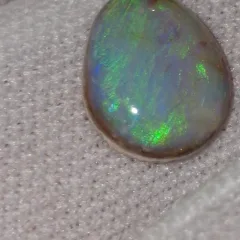 Mintabie Opal Stone.  Small fiery ring stone to set.  - 4