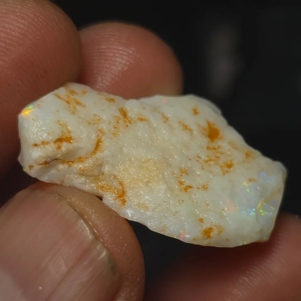 27.9 Carats Coober Pedy Opal Rough  - 3